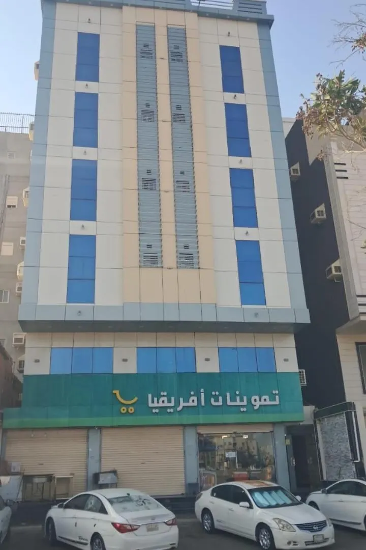 شقه مفروشه اثاث فندقي ジェッダ